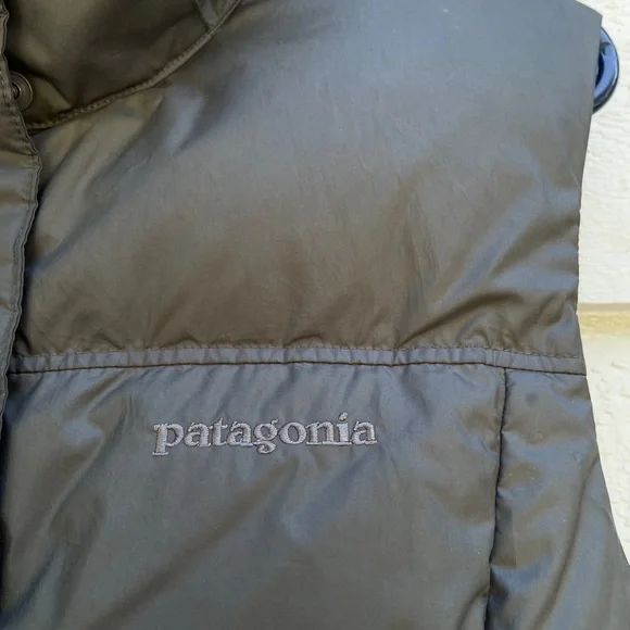 Patagonia Down Vest, Women’s Size Medium, Gray - Picture 4 of 8